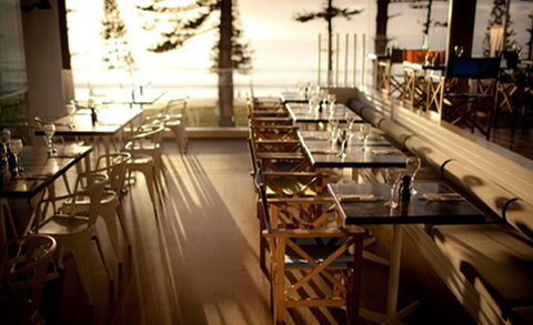 Deck Bar And Dining - Redcliffe Tourism 1