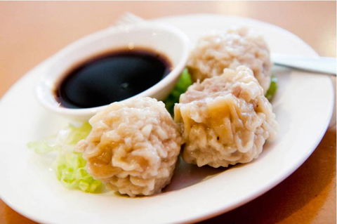 Canberra Tradesmen's Union Club - Redcliffe Tourism 2