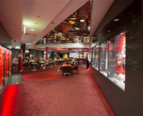 Ainslie Football And Social Club - Redcliffe Tourism 2