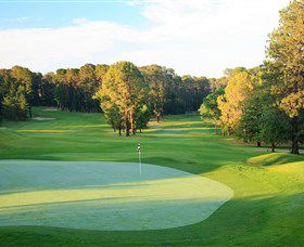 Royal Canberra Golf Club - Redcliffe Tourism 2