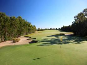 Pelican Waters Golf Club - Redcliffe Tourism 0