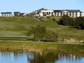McCracken Country Club Golf Course - Redcliffe Tourism 2
