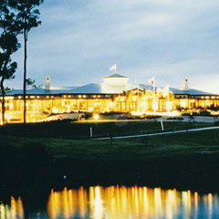 Arundel Hills Country Club - Redcliffe Tourism 0