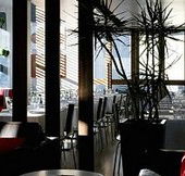 Crocodile Farm Hotel - Redcliffe Tourism