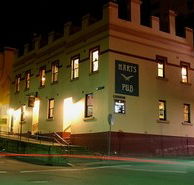 Harts Pub - Redcliffe Tourism