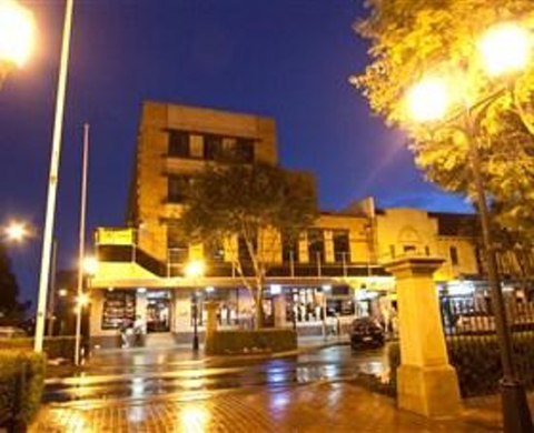 Amaroo Hotel - Redcliffe Tourism 1