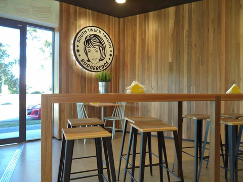 South Tweed Tavern - Redcliffe Tourism 4