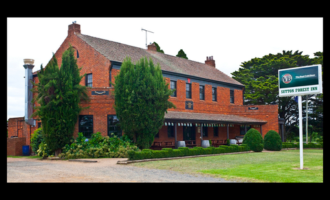 Sutton Forest Inn - Redcliffe Tourism 4