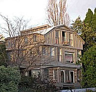 The Last Villa - Redcliffe Tourism