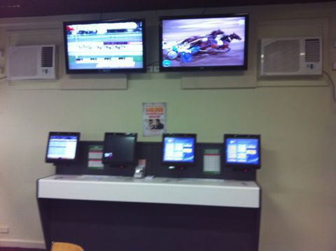 Belvideres Bar & Bistro - Redcliffe Tourism 3