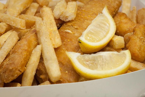 Hannam Vale Store & Bottle Shop - Redcliffe Tourism 3