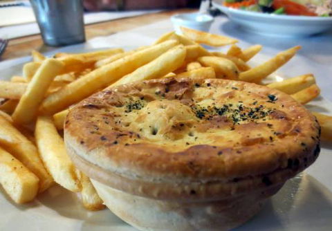 Elly’s Coffee Lounge - Redcliffe Tourism 1