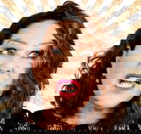 Julia Morris Im Not Even Joking - Redcliffe Tourism