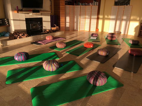 Spring Pilates Wellness Retreat - Redcliffe Tourism 0