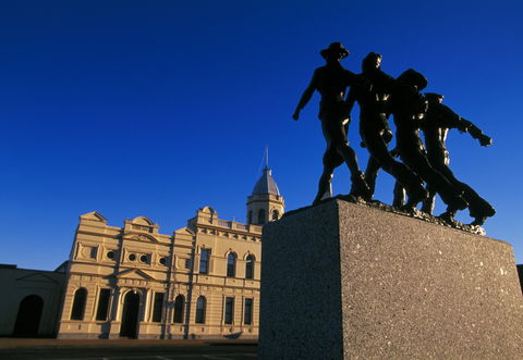 ANZAC Day - Redcliffe Tourism 0