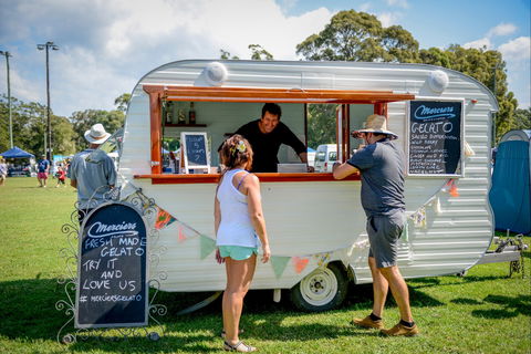 Huskisson Market - Redcliffe Tourism 2