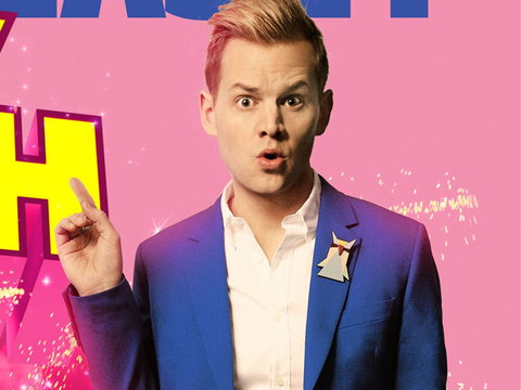 JOEL CREASEY – MESSY BITCH - Redcliffe Tourism 0