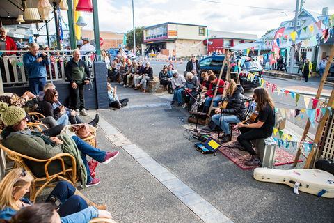 Live N Local In The Village - Redcliffe Tourism 1