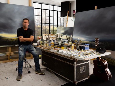 Peter Watts: A Moment In Time – In Paint - Redcliffe Tourism 0