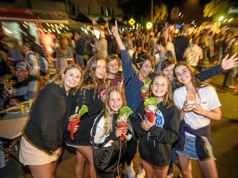 Eat Street Yamba - Redcliffe Tourism 1