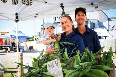 Greater Whitsunday Farmers Markets - Redcliffe Tourism 0