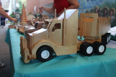 Mercer Lane Markets - Redcliffe Tourism 0