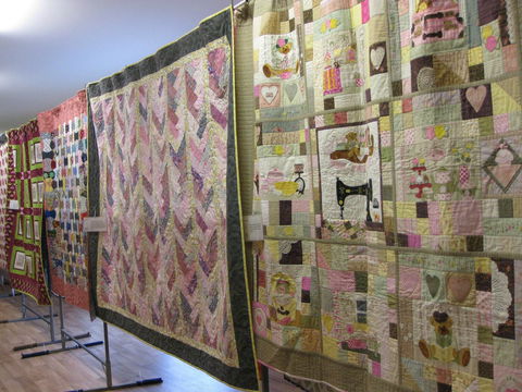 Quiltarama - Redcliffe Tourism 0