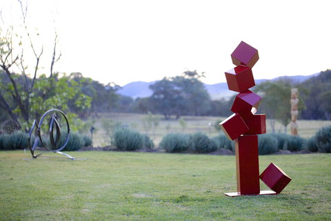 Sculptures In The Garden - Redcliffe Tourism 1