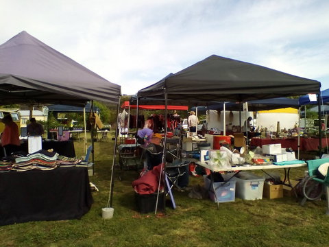 Tarago Craft, Art, Produce Seasonal (CAPS) Market - Redcliffe Tourism 1