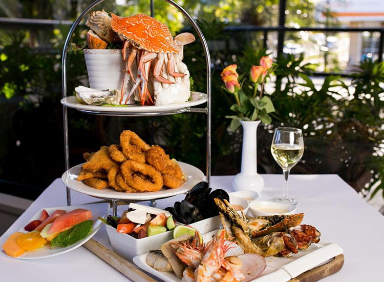 Eat and Drink in Redcliffe