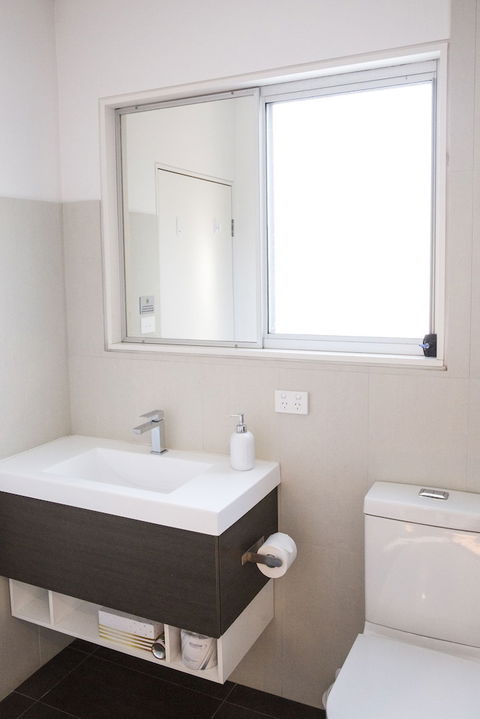 Bay Haven Lodge - Redcliffe Tourism 4