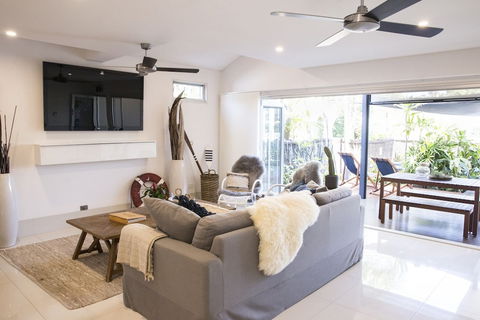 Bay Haven Lodge - Redcliffe Tourism 6