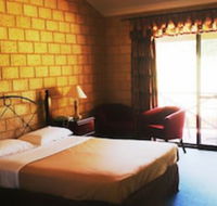 Karri Forest Motel - Redcliffe Tourism