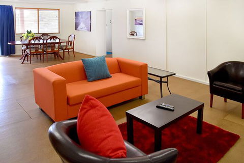 Armidale Motel - Redcliffe Tourism 6