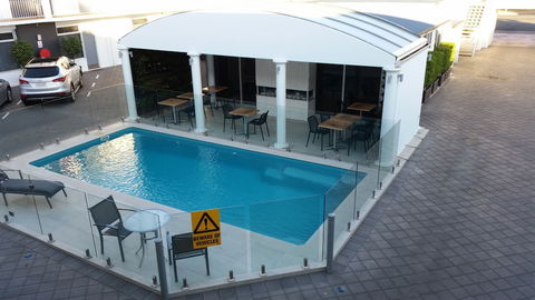 Ibis Styles Broken Hill - Redcliffe Tourism 3