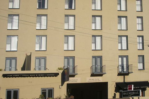 Balmoral On York - Redcliffe Tourism 1