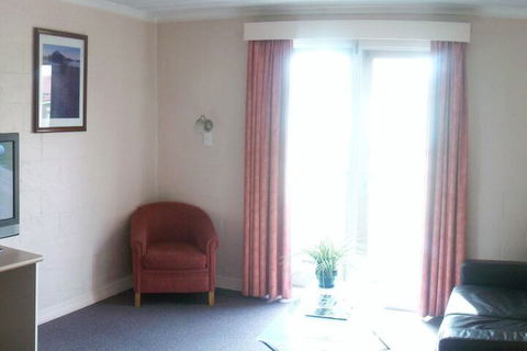 Balmoral On York - Redcliffe Tourism 6