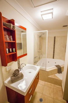 The Esplanade Hotel Port Hedland - Redcliffe Tourism 4