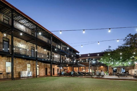 The Esplanade Hotel Port Hedland - Redcliffe Tourism 1