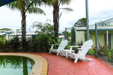 Amaroo Holiday Park - Redcliffe Tourism 5
