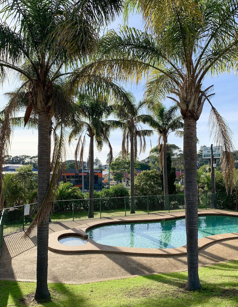  Redcliffe Tourism