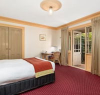 McLaren Hotel - Redcliffe Tourism