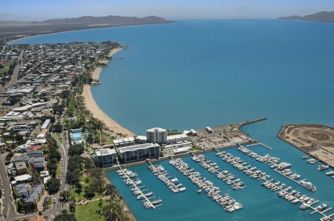 Mariners North Holiday Apartments - Redcliffe Tourism 3