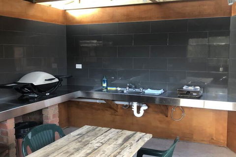 Port Campbell Motor Inn - Redcliffe Tourism 2