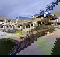 Montego Mermaid Beach Motel - Redcliffe Tourism