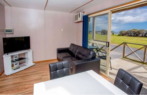 Discovery Parks â€“ Devonport - Redcliffe Tourism 4