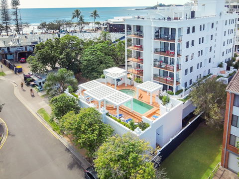 Aegean Apartments - Redcliffe Tourism 4