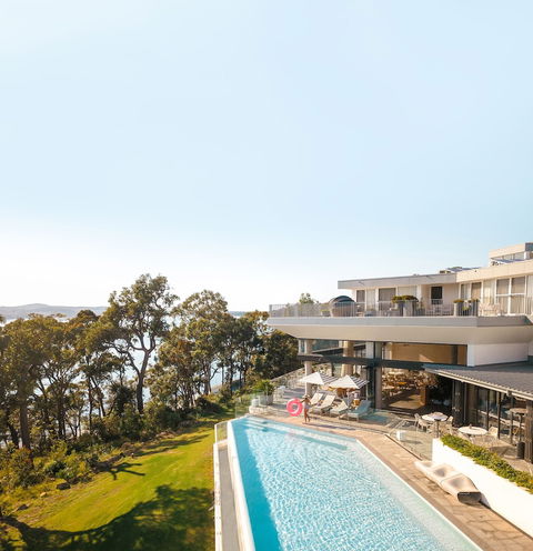 Bannisters Port Stephens - Redcliffe Tourism 2