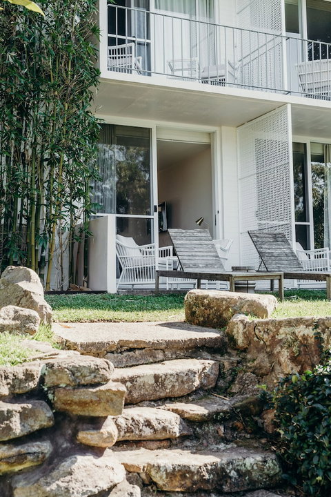 Bannisters Port Stephens - Redcliffe Tourism 0