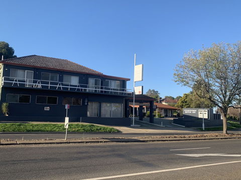 Countryman Motor Inn - Redcliffe Tourism 2